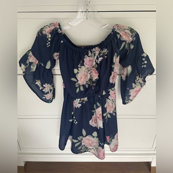 Mommy & Me matching floral dresses - Picture 4 of 10